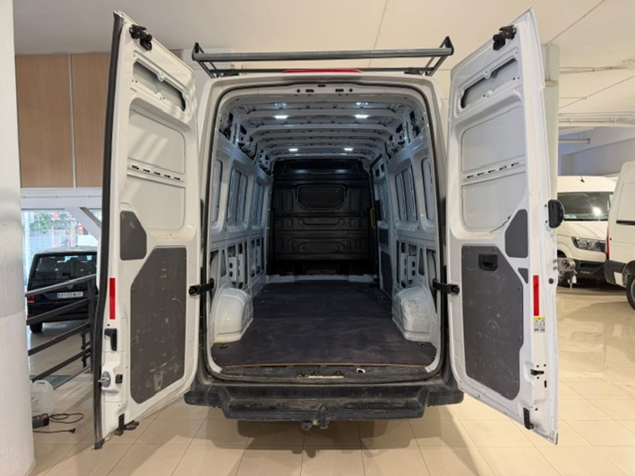 Volkswagen Crafter 35 Furgon BL TA L4H3 2.0TDI 103kW 140CV GARANTIA MECANICA - Foto 10