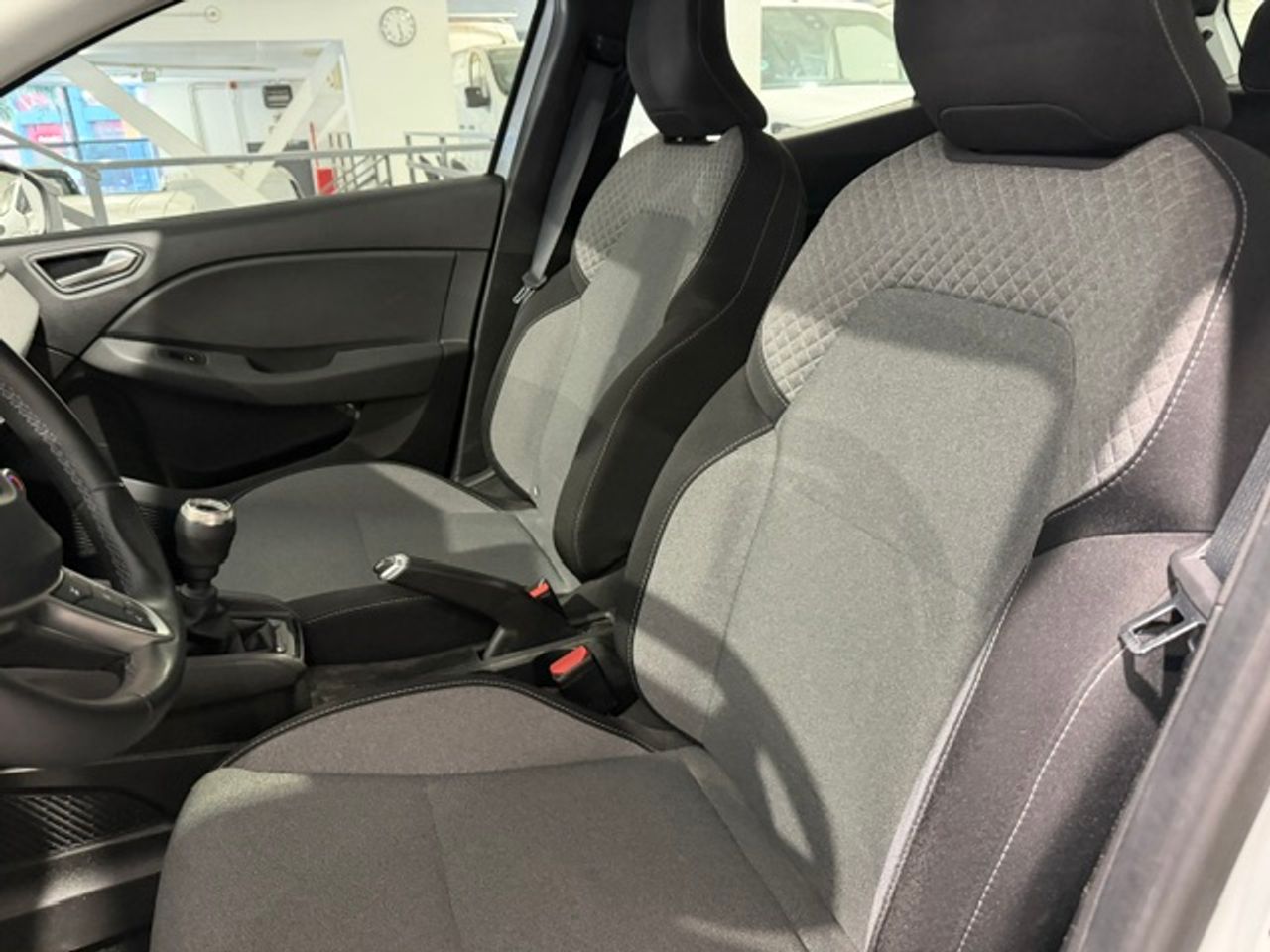 Renault Clio evolution dCi 74 kW - Foto 26