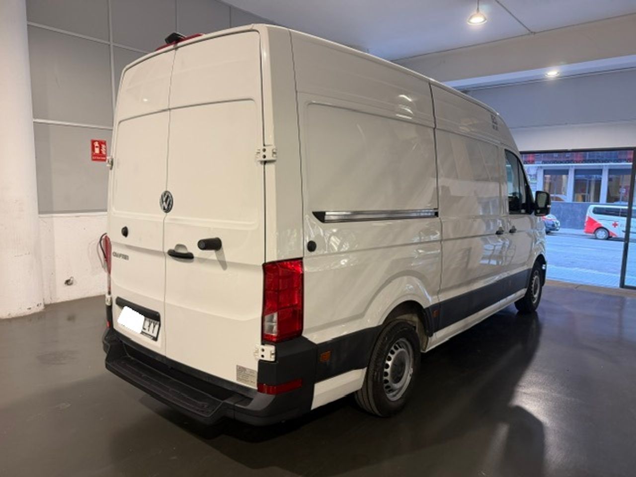 Volkswagen Crafter 35 Furgon BM TA L3H3 2.0TDI 103kW140CV FRIGORIFICO CONGELACION - GARANTIA MECANICA - Foto 7