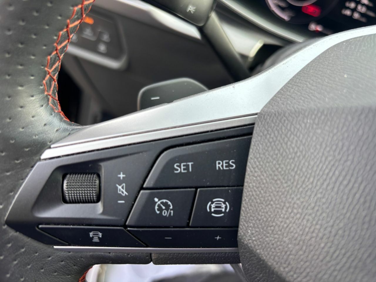 Seat Leon SP 1.5 eTSI 110kW DSG SS FR Go L - Foto 13