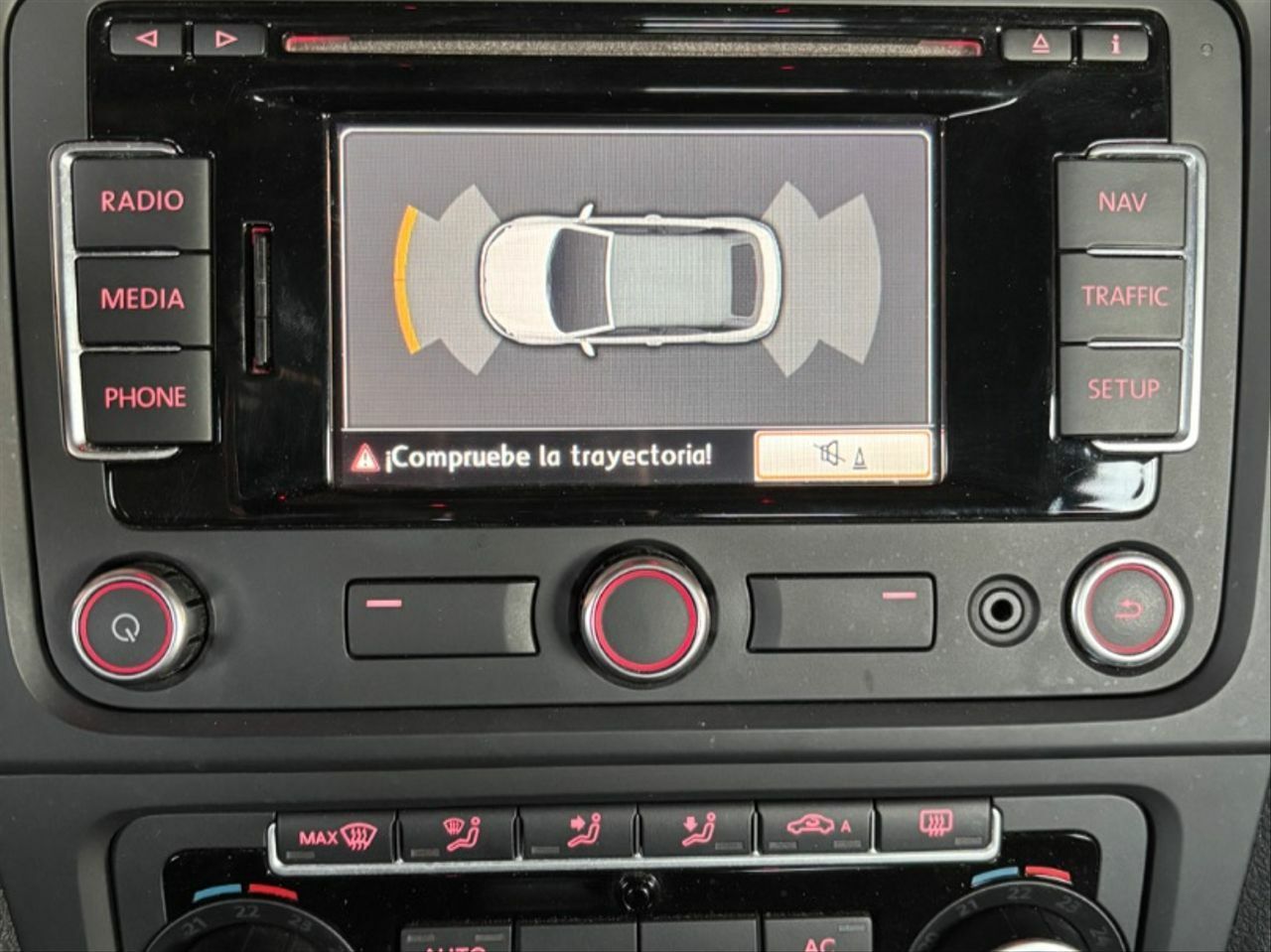 Volkswagen Golf Cabrio 2.0 TDI 140cv BlueMotion Tech - Foto 14