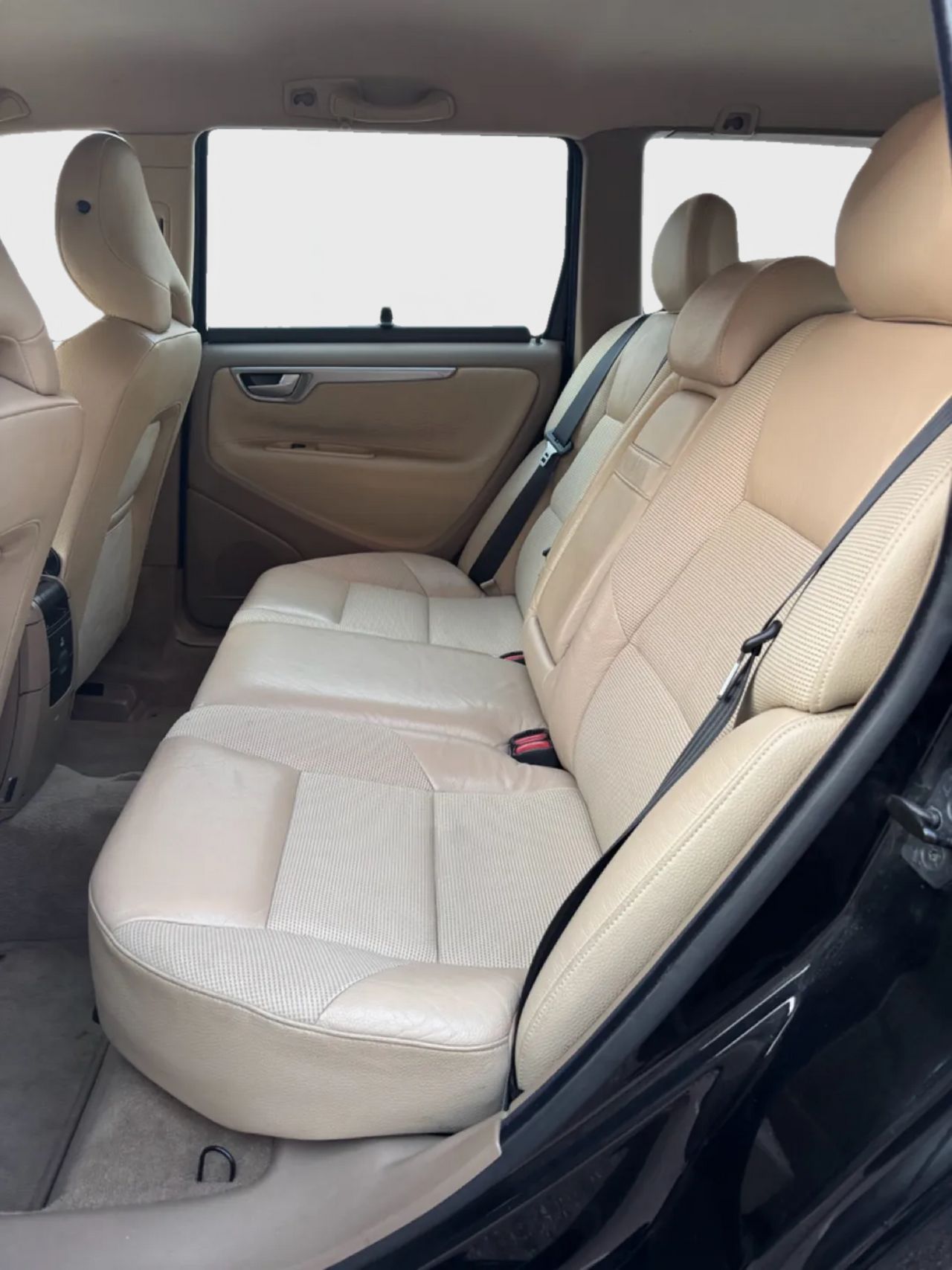 Volvo V70 2.4 D5 Momentum - Foto 10