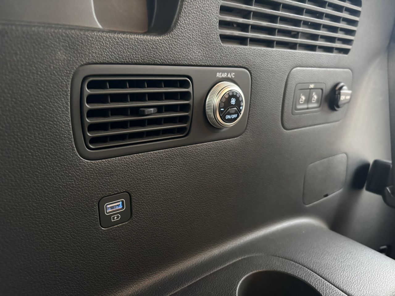 Hyundai Santa Fe 1.6 TGDI 265cv PHEV STYLE - Foto 18