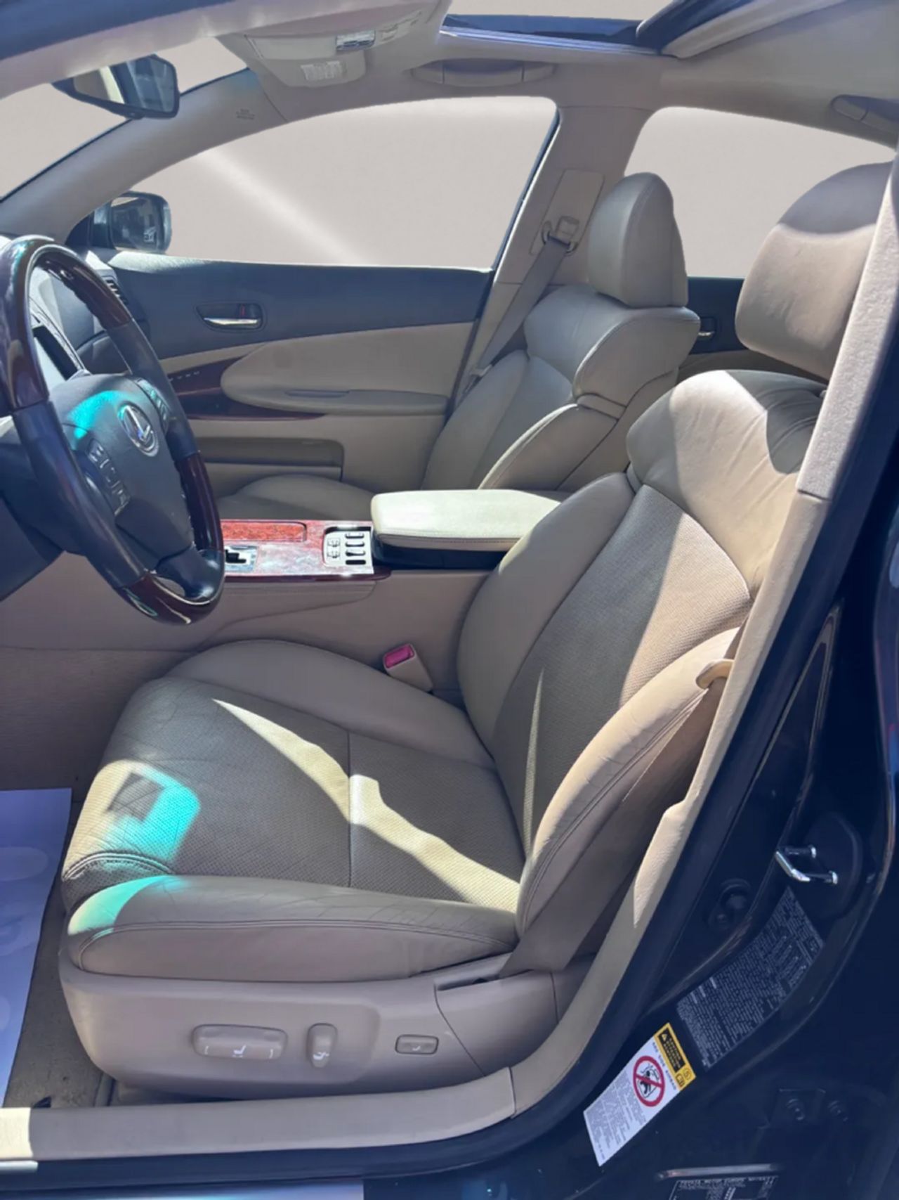 Lexus GS 450h President - Foto 10