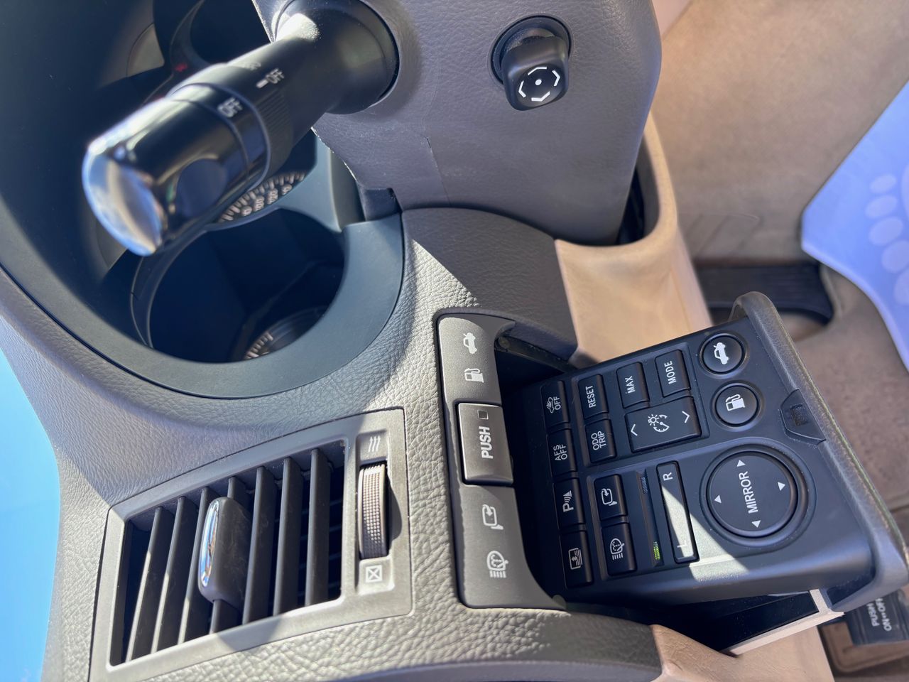 Lexus GS 450h President - Foto 19