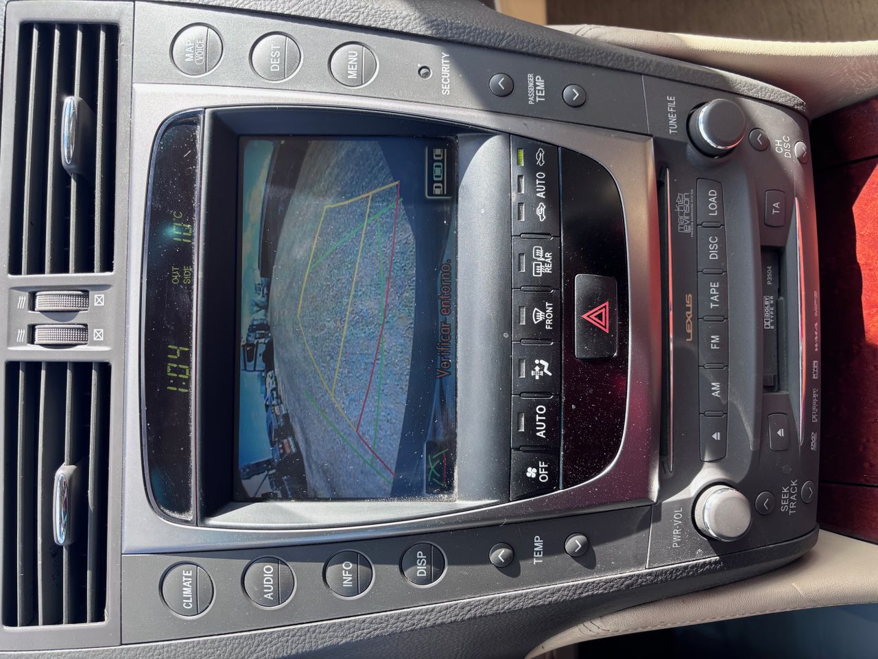 Lexus GS 450h President - Foto 16