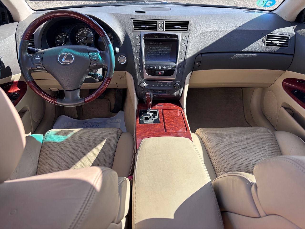 Lexus GS 450h President - Foto 8