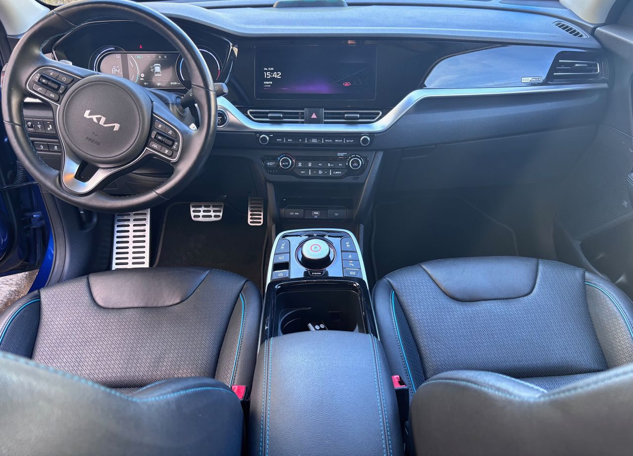 Kia e-Niro 150 kW (204 CV) batería 64 kWh Emotion - Foto 8