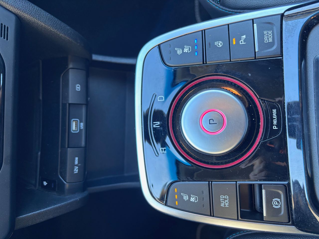 Kia e-Niro 150 kW (204 CV) batería 64 kWh Emotion - Foto 16