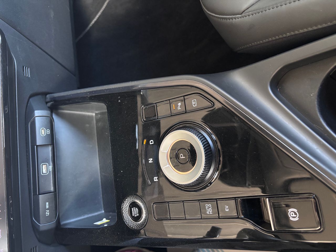 Kia Niro 1.6 GDi PHEV 183 CV Drive - Foto 13