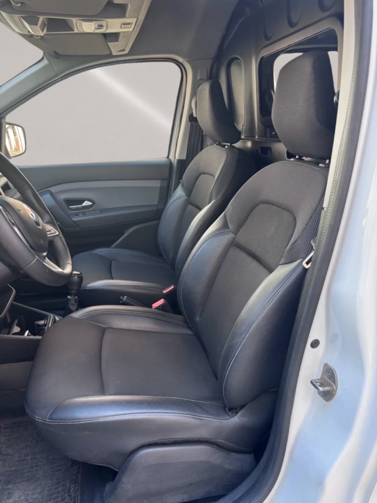 Renault Kangoo Combi authentic 1.5 blue dCi 70 kW (95 CV) - Foto 8