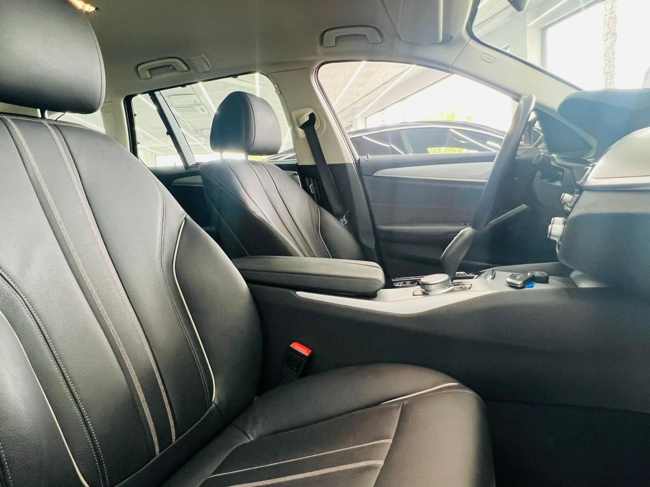 BMW Serie 5 530dA xDrive Touring 286cv - Foto 16