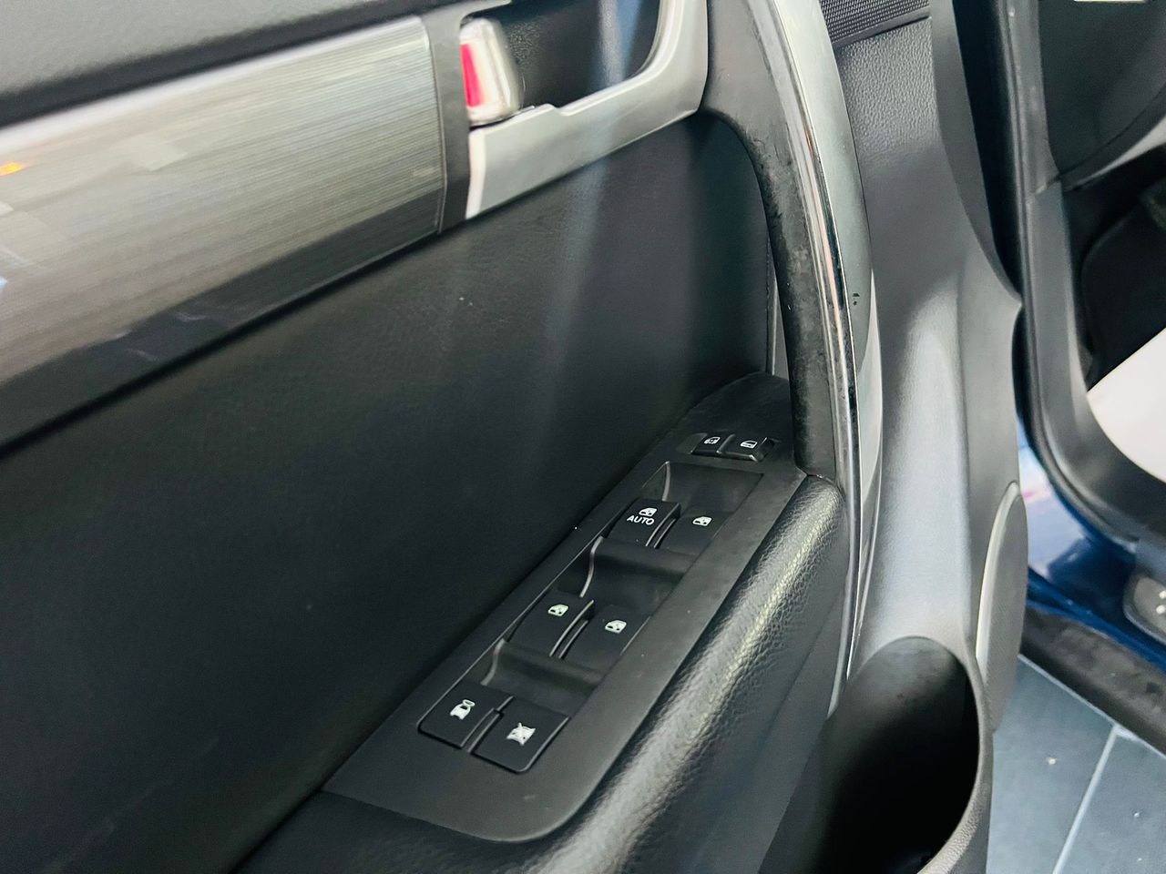 Chevrolet Captiva 3.2 V6 24V LTX 7 plazas Aut. - Foto 17