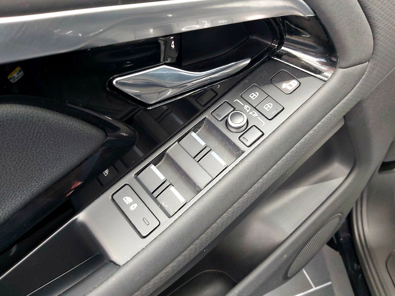 Land-Rover Range Rover Evoque 2.0 D163 S AWD EQUIPO AMPLIADO - Foto 27