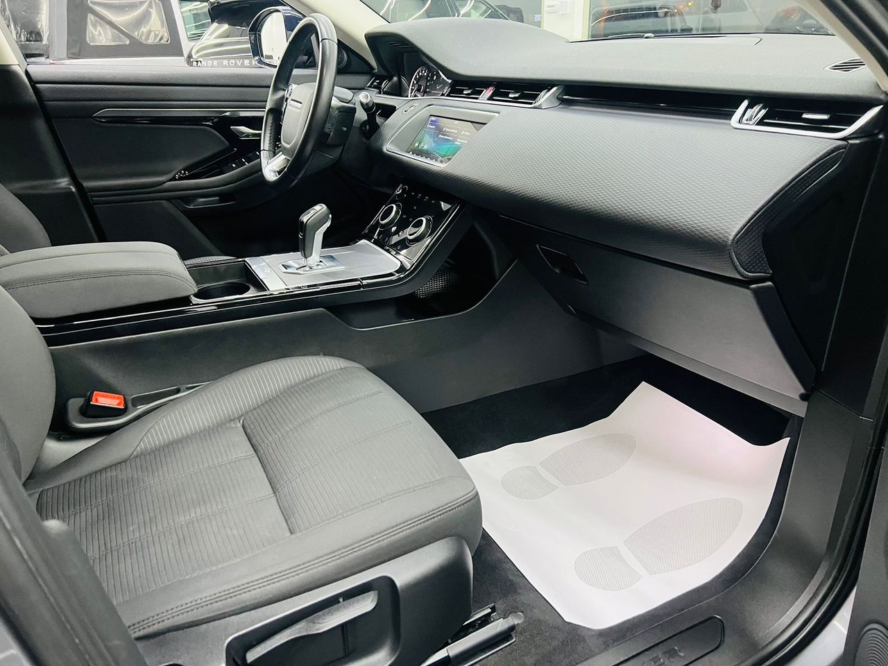 Land-Rover Range Rover Evoque 2.0D MHEV HSE AWD Aut. 150 - Foto 13