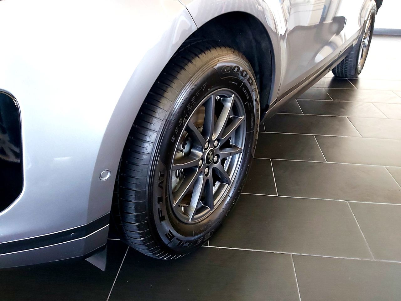 Land-Rover Range Rover Evoque 2.0D MHEV HSE AWD Aut. 150 - Foto 13