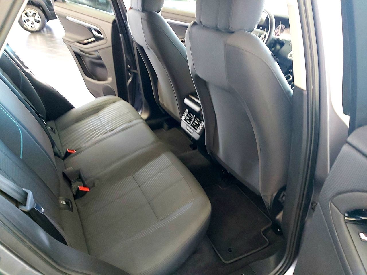 Land-Rover Range Rover Evoque 2.0D MHEV HSE AWD Aut. 150 - Foto 21