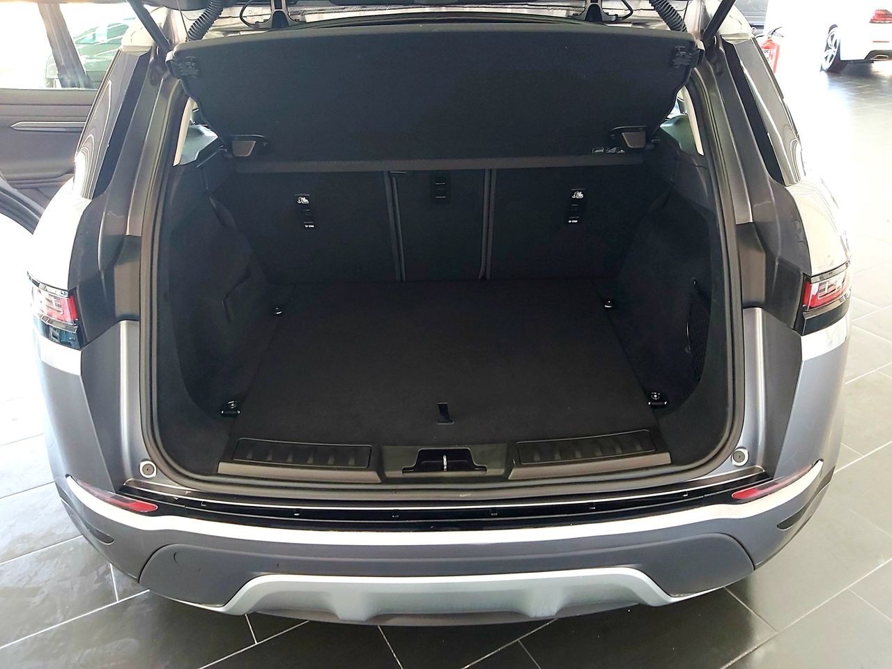 Land-Rover Range Rover Evoque 2.0D MHEV HSE AWD Aut. 150 - Foto 22