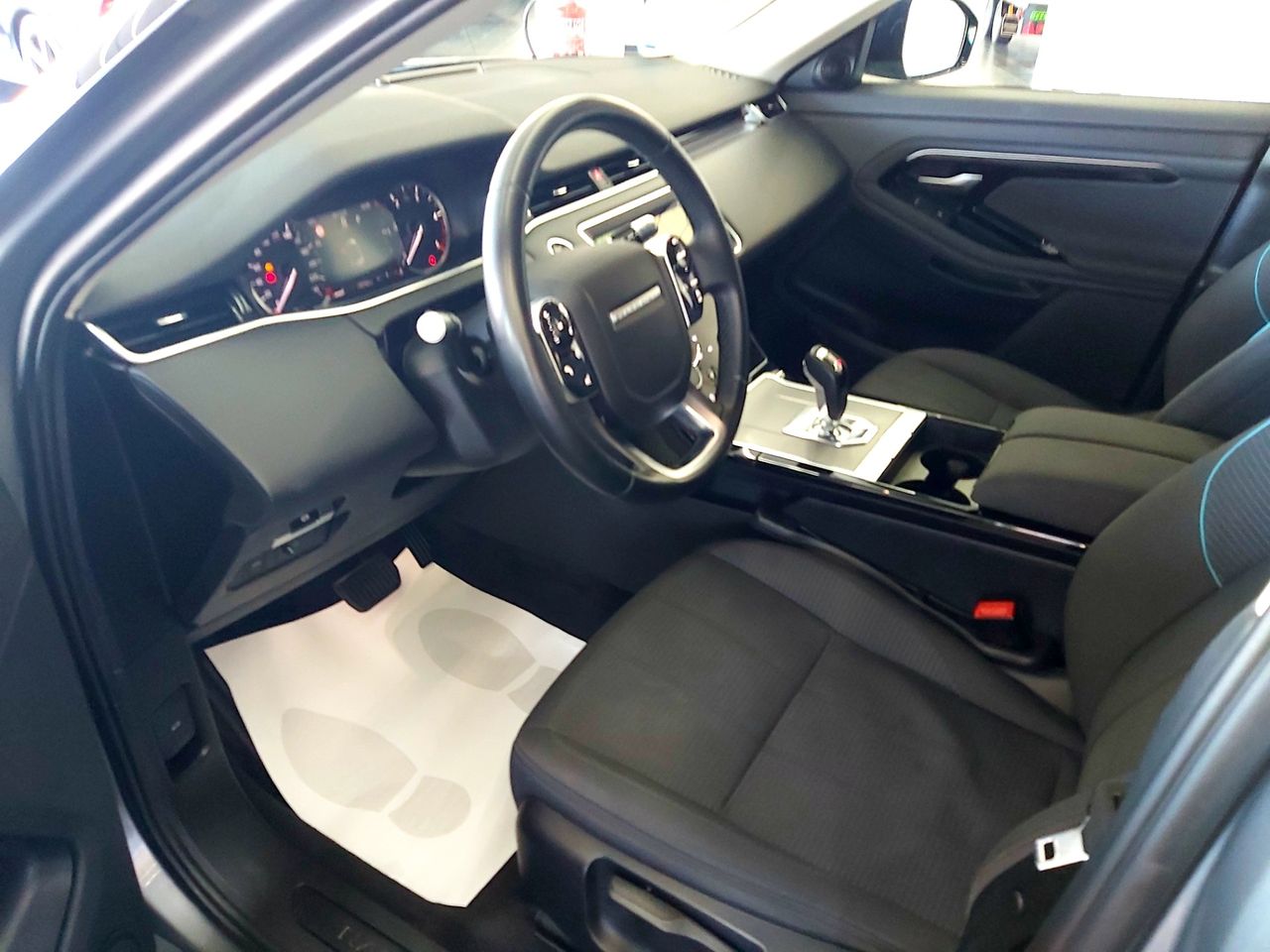 Land-Rover Range Rover Evoque 2.0D MHEV HSE AWD Aut. 150 - Foto 18