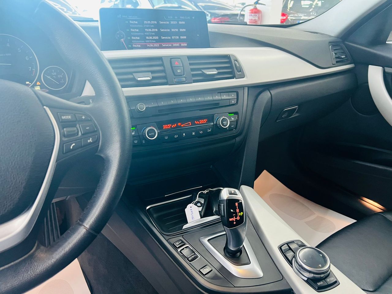 BMW Serie 3 335 XDRIVE TOURING - Foto 22