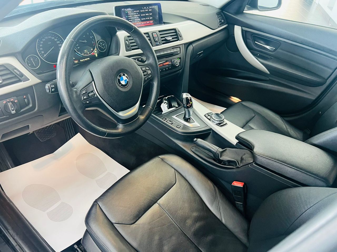 BMW Serie 3 335 XDRIVE TOURING - Foto 13