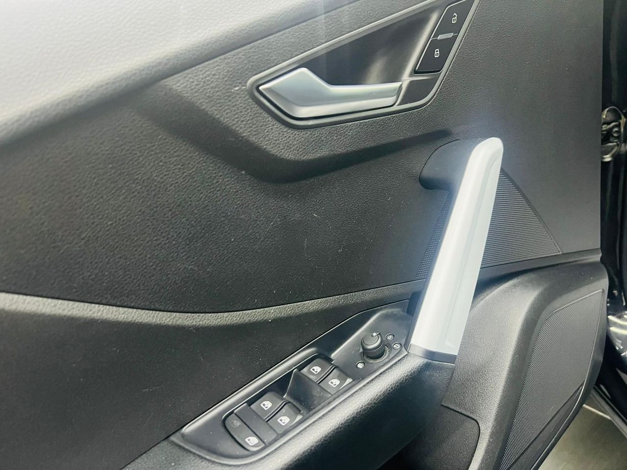 Audi Q2 design edition 2.0 TDI 140 kW (190 CV) quattro S tronic 7 vel. - Foto 18