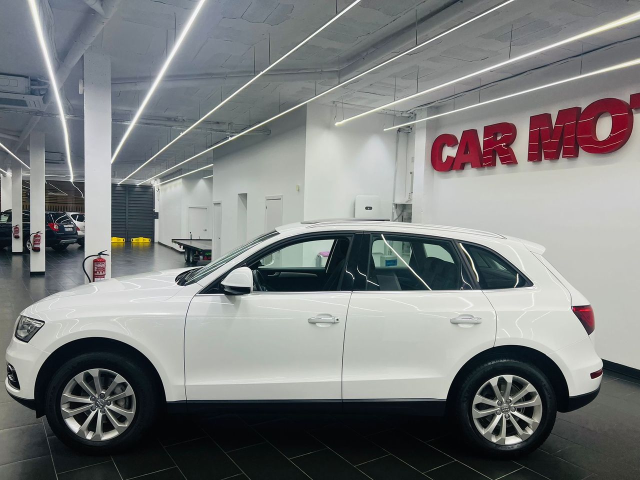 Audi Q5 2.0 TFSI 225 CV quattro tiptronic 8 vel. - Foto 9