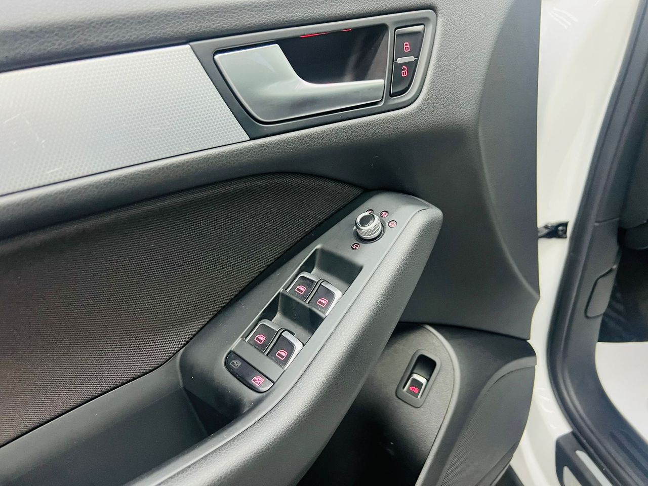 Audi Q5 2.0 TFSI 225 CV quattro tiptronic 8 vel. - Foto 19