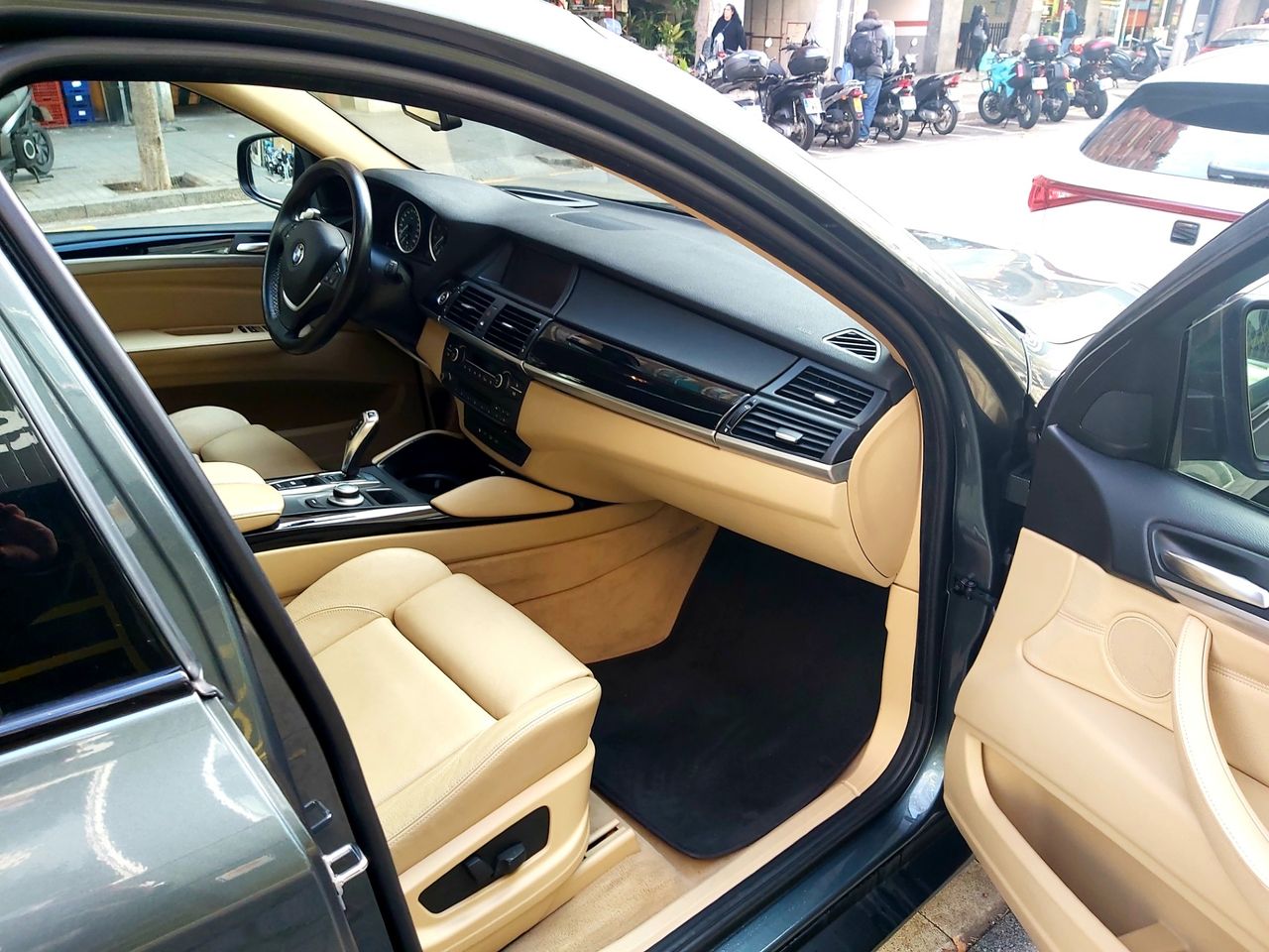 BMW X6 xDrive35i - Foto 15