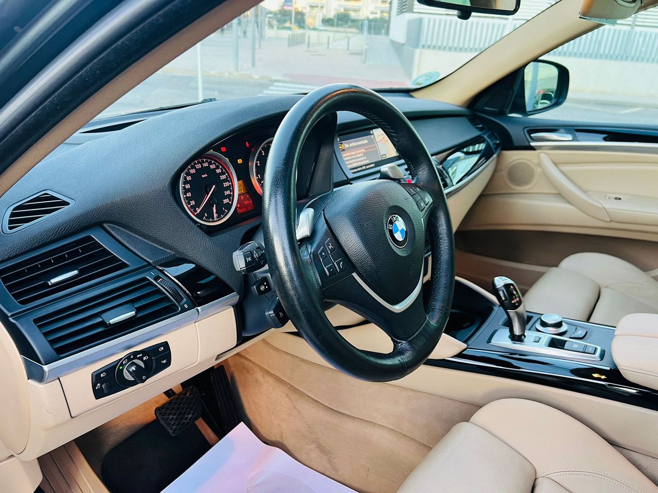 BMW X6 xDrive35i - Foto 19