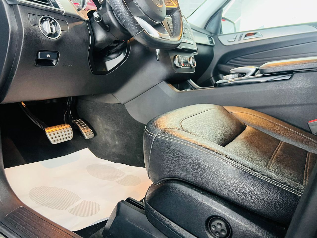 Mercedes Clase GLE GLE 250 d 4MATIC AMG LINE - Foto 19