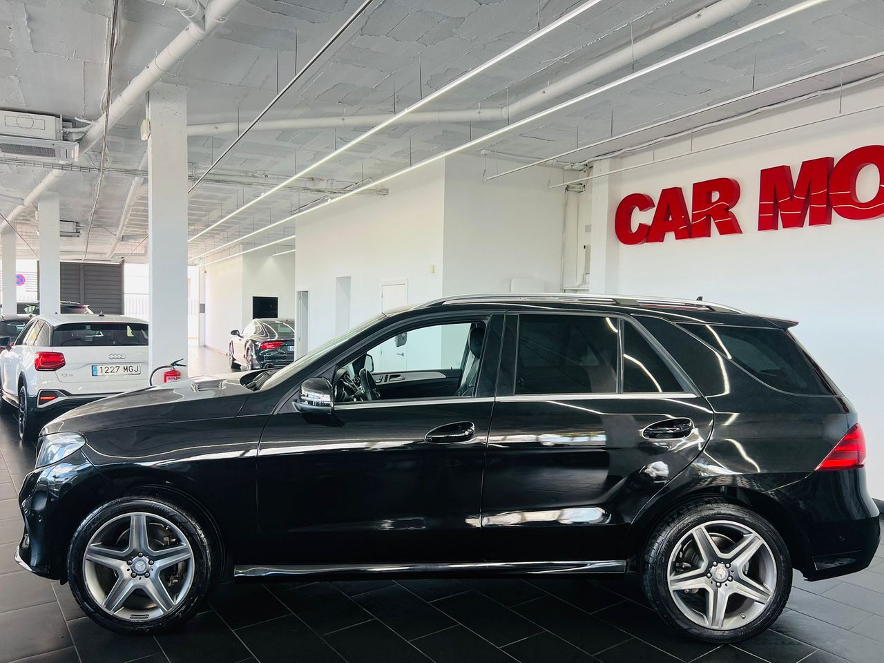 Mercedes Clase GLE GLE 250 d 4MATIC AMG LINE - Foto 9