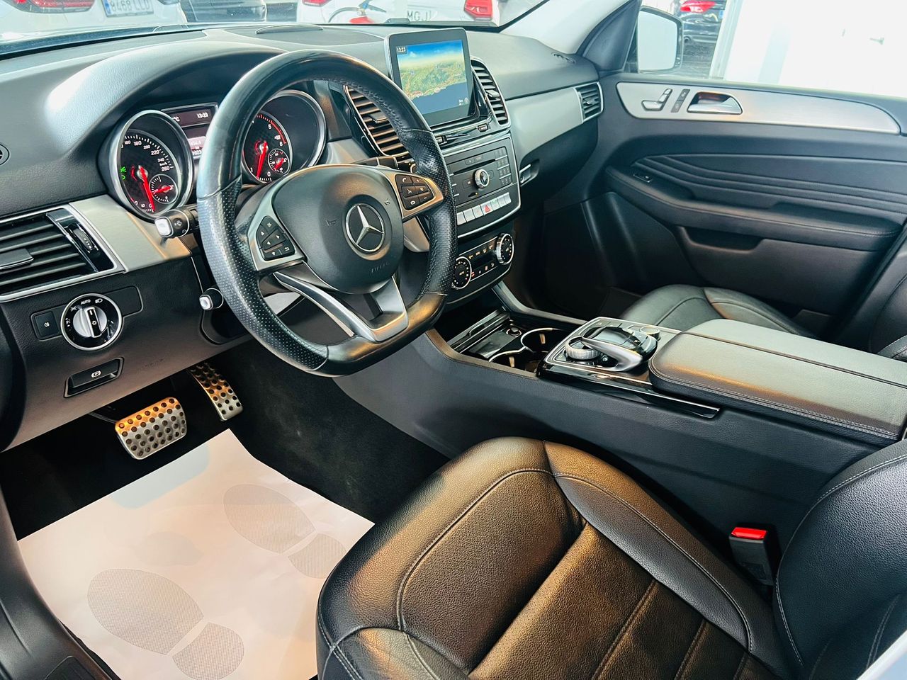 Mercedes Clase GLE GLE 250 d 4MATIC AMG LINE - Foto 13