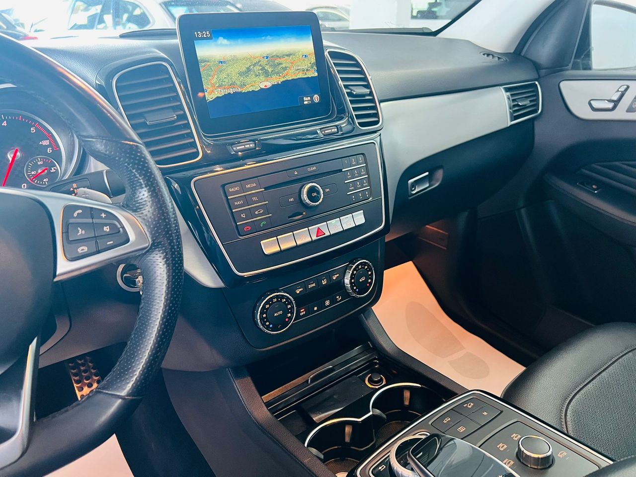 Mercedes Clase GLE GLE 250 d 4MATIC AMG LINE - Foto 22