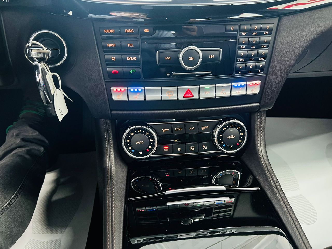 Mercedes Clase CLS CLS 350 BlueEFFICIENCY - Foto 26