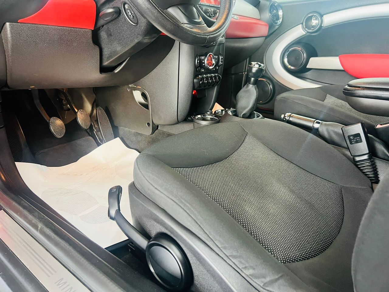 MINI Clubman Cooper D Cabrio - Foto 16