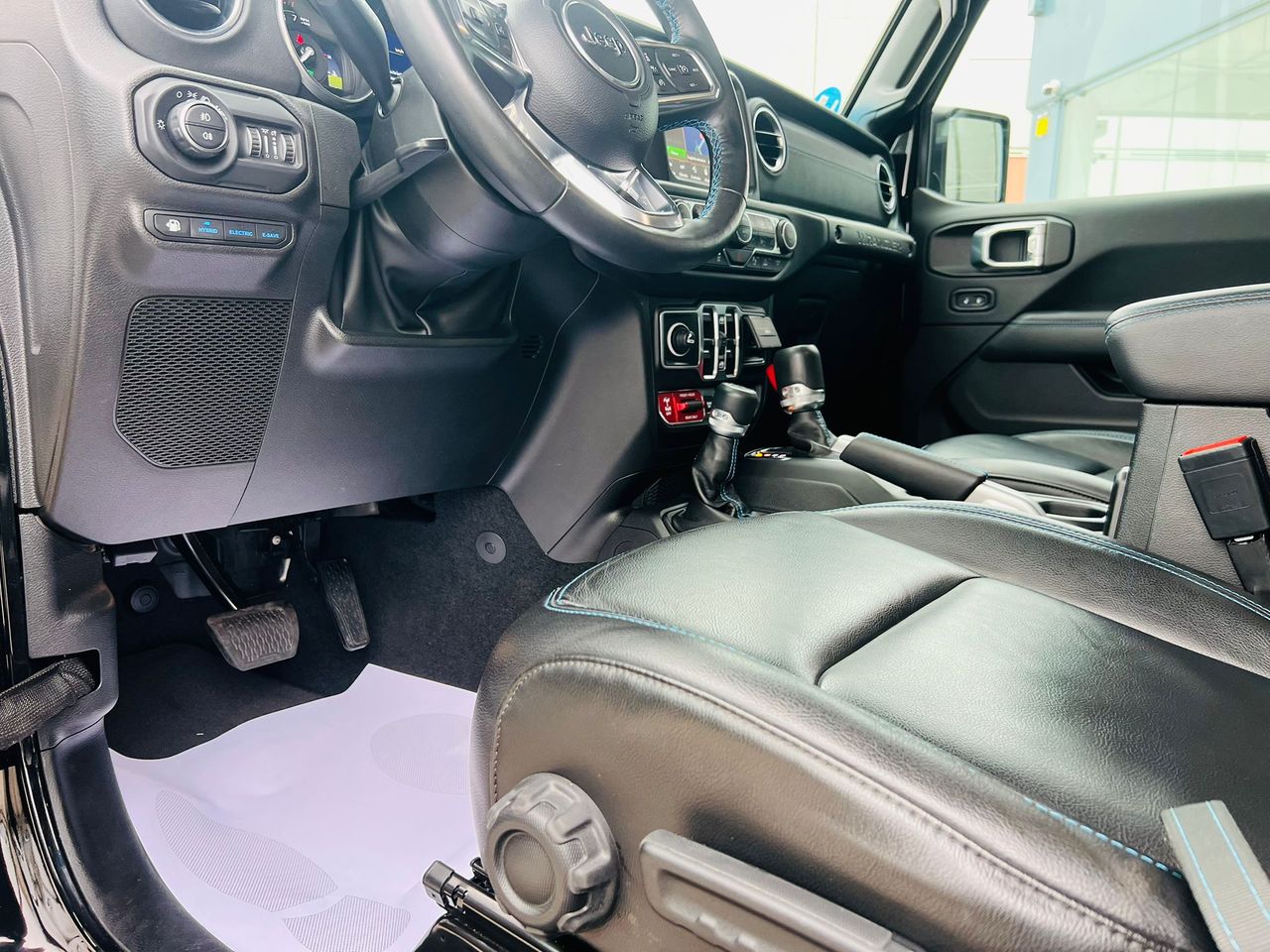 Jeep Wrangler RUBICON HYBRID+ENCHUFABLE 380 CV - Foto 19