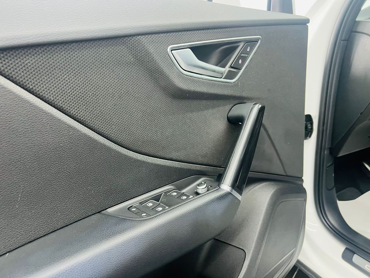 Audi Q2 S line 35 TDI 110 kW (150 CV) S tronic - Foto 19