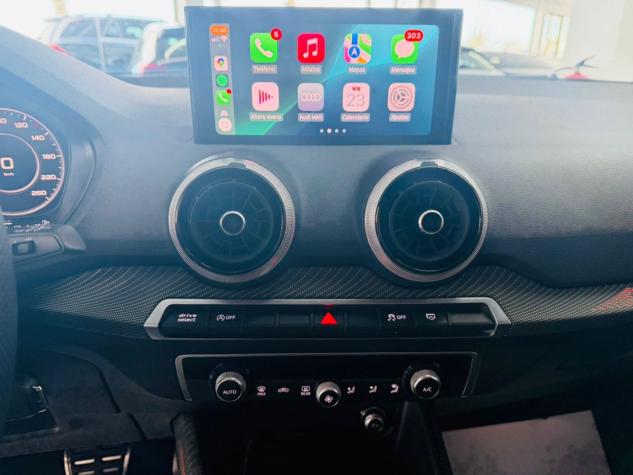 Audi Q2 S line 35 TDI 110 kW (150 CV) S tronic - Foto 27