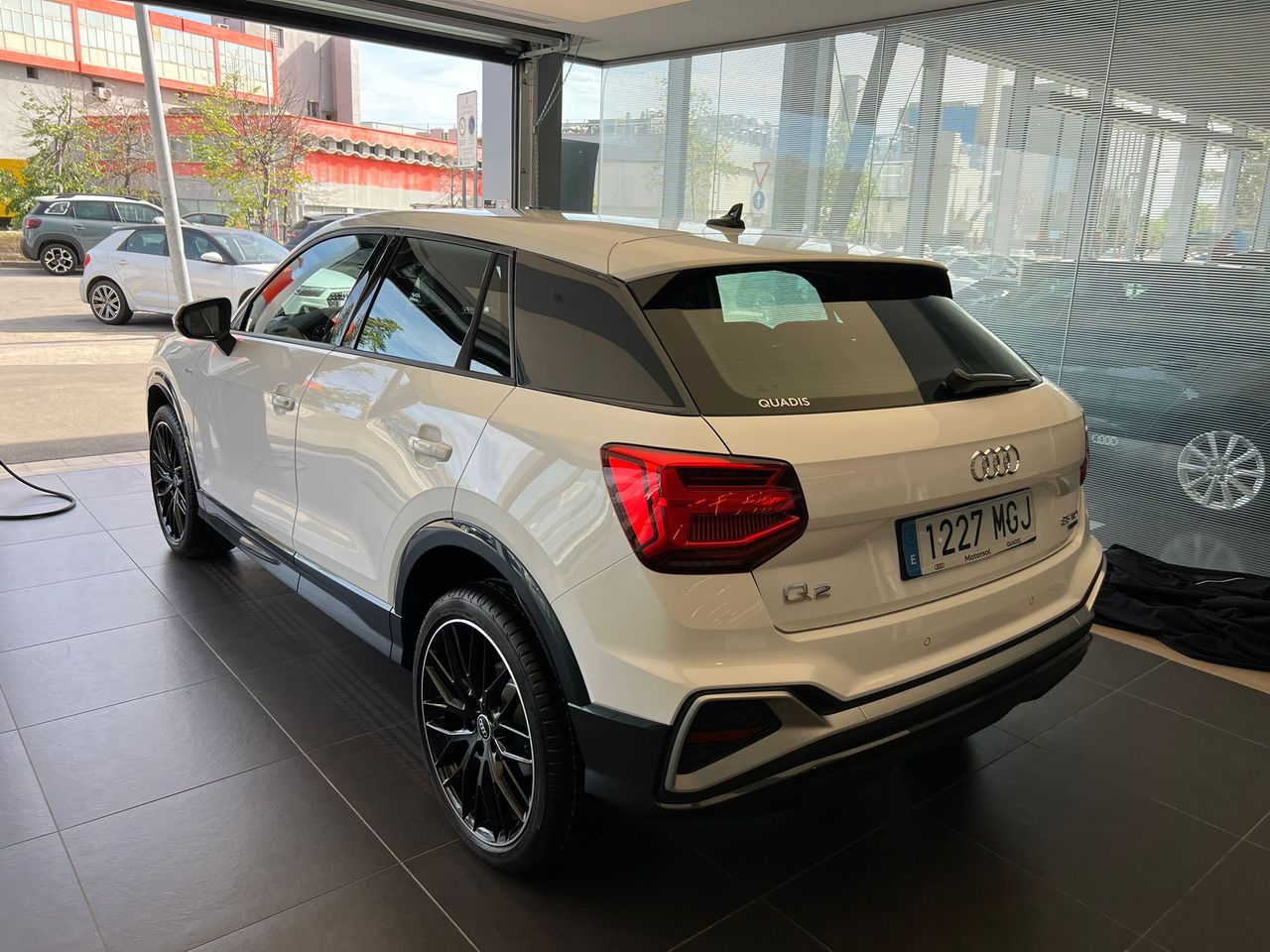 Audi Q2 S line 35 TDI 110 kW (150 CV) S tronic - Foto 34