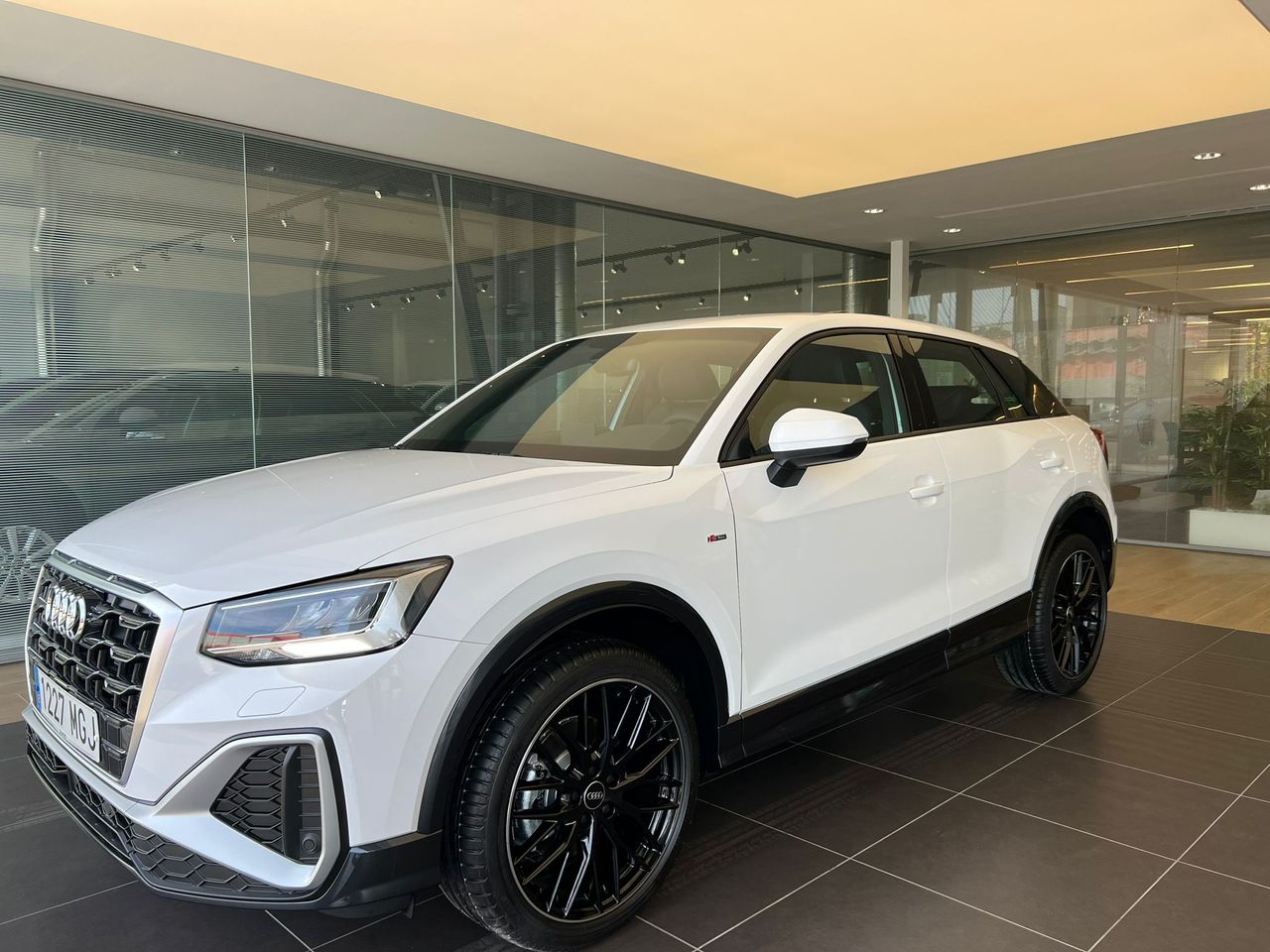 Audi Q2 S line 35 TDI 110 kW (150 CV) S tronic - Foto 32