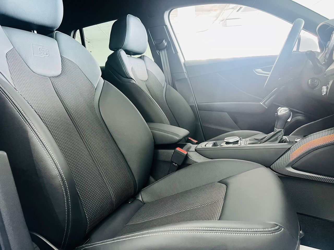 Audi Q2 S line 35 TDI 110 kW (150 CV) S tronic - Foto 16