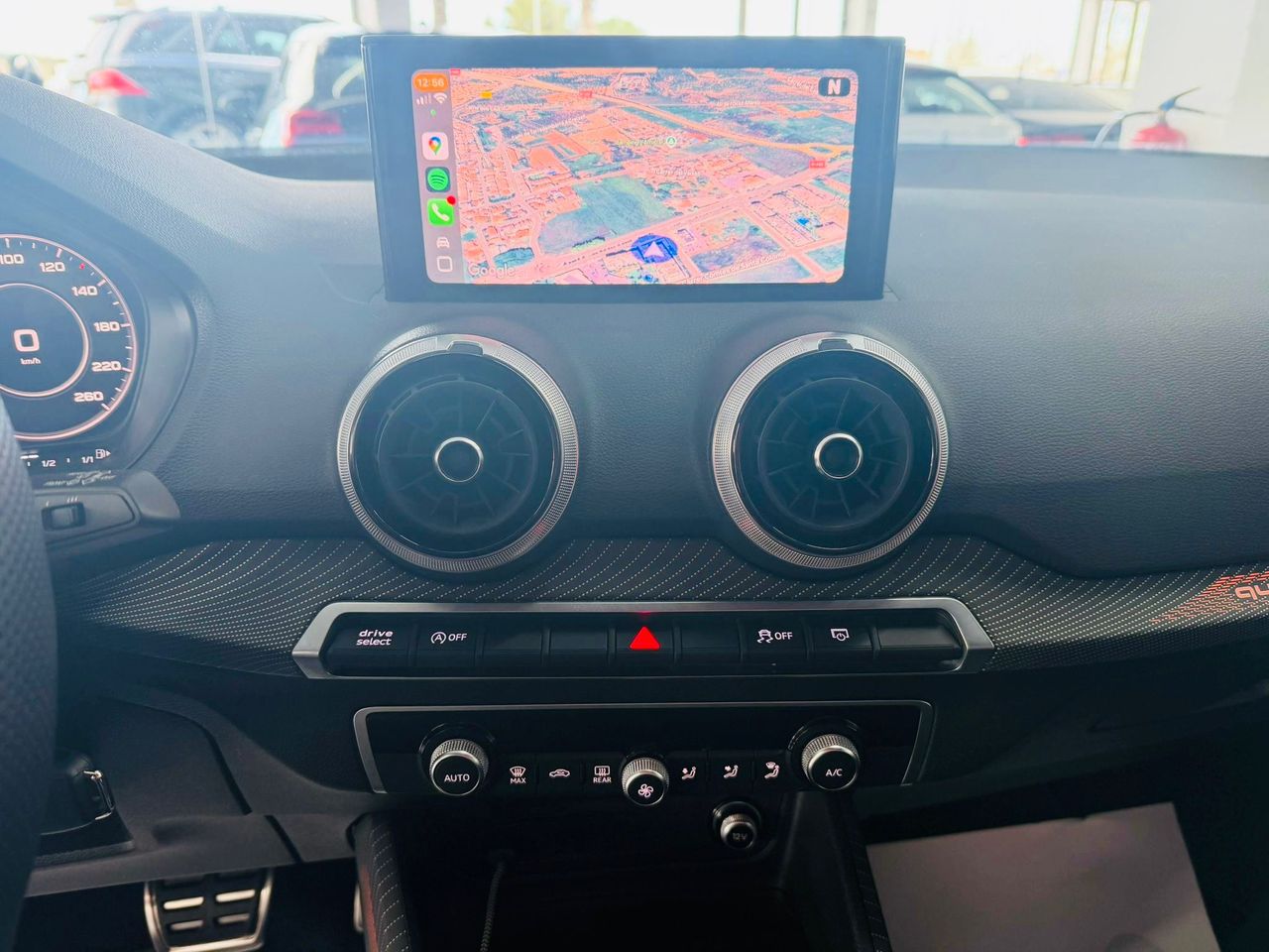 Audi Q2 S line 35 TDI 110 kW (150 CV) S tronic - Foto 26