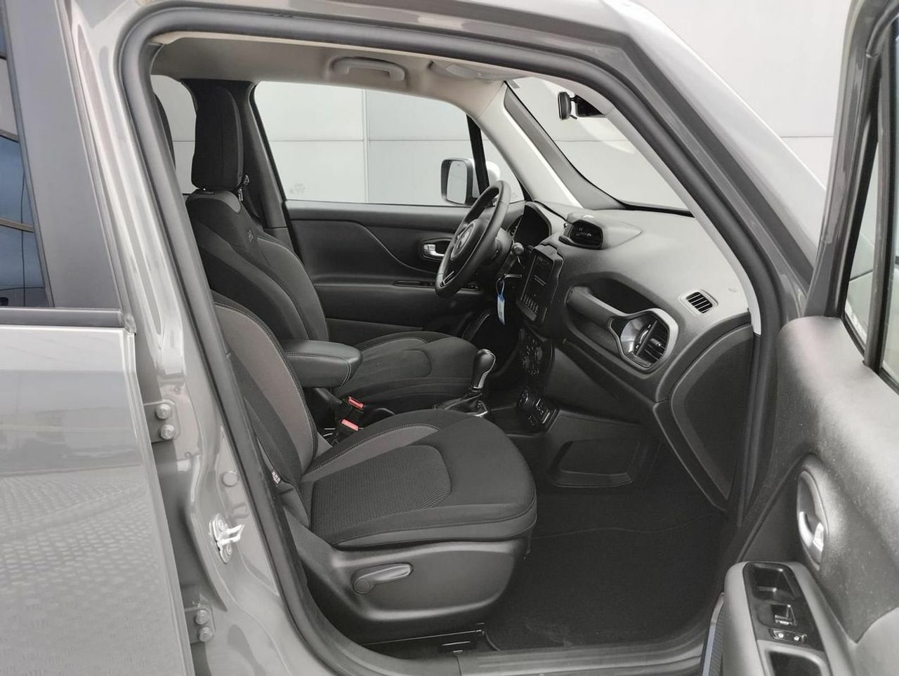 Jeep Renegade 1.3 PHEV 190cv AT Limited 4xe - Foto 14