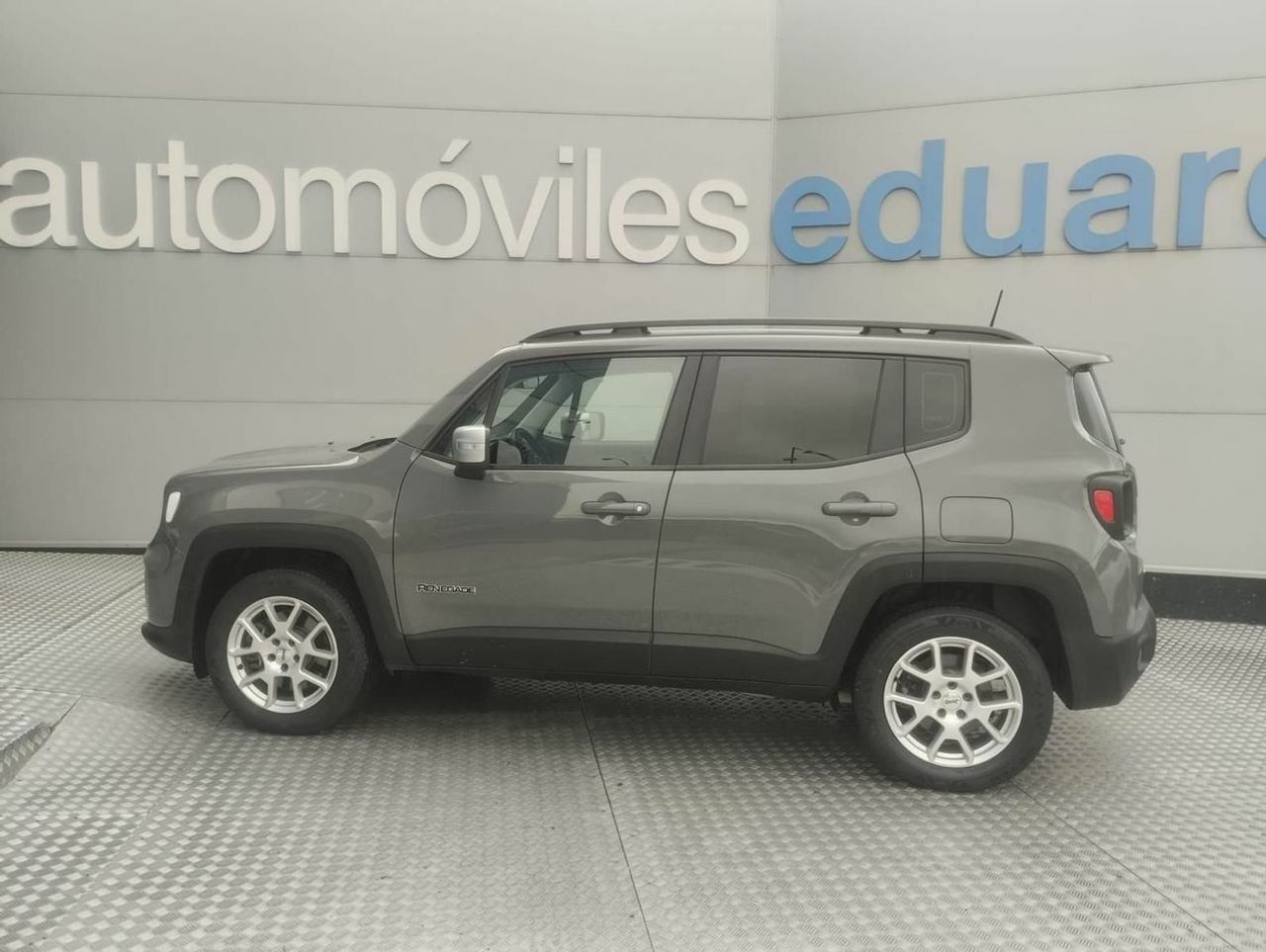 Jeep Renegade 1.3 PHEV 190cv AT Limited 4xe - Foto 7