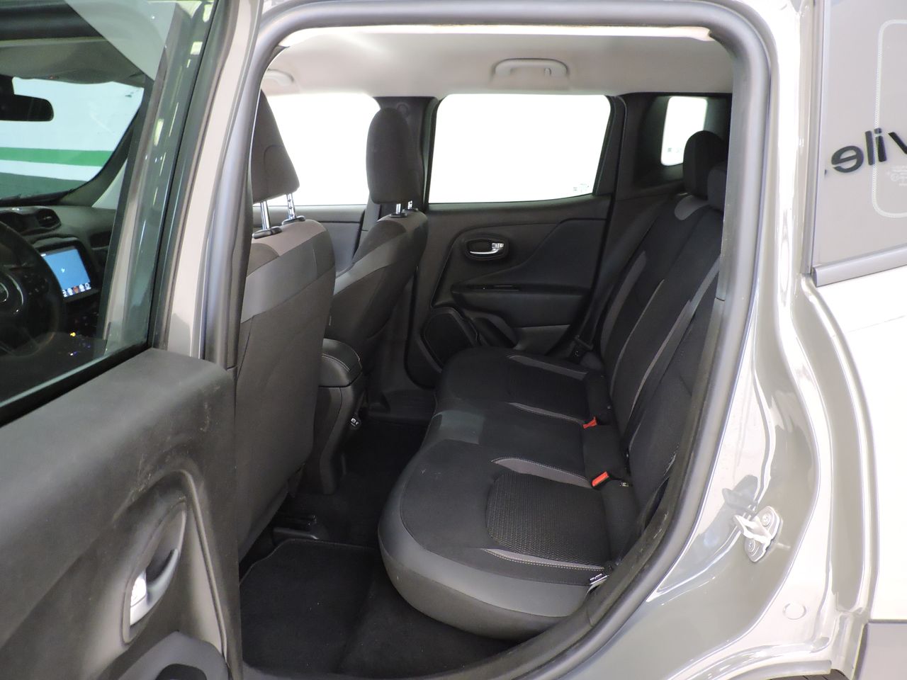 Jeep Renegade 1.3 PHEV 190cv AT Limited 4xe - Foto 11