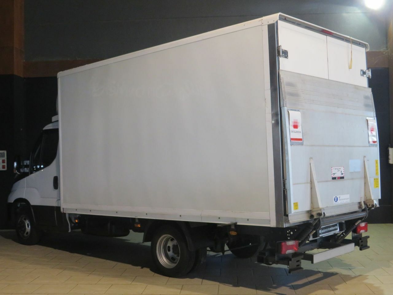 Iveco Daily 35C 16H 3450 - Foto 5