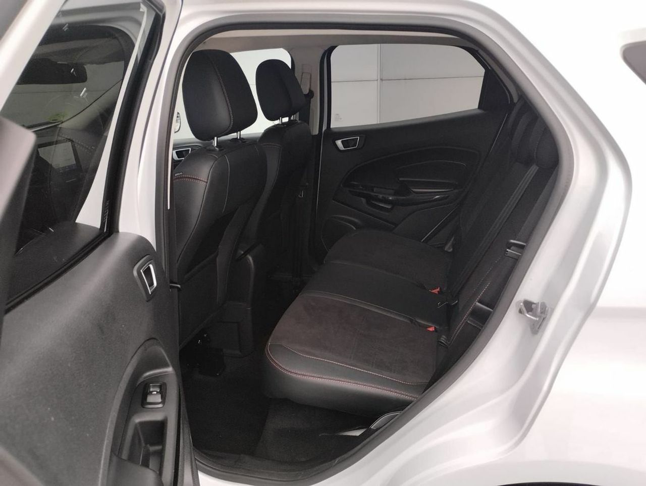 Ford Ecosport 1.0T EcoBoost 92kW 125CV SS ST Line - Foto 14