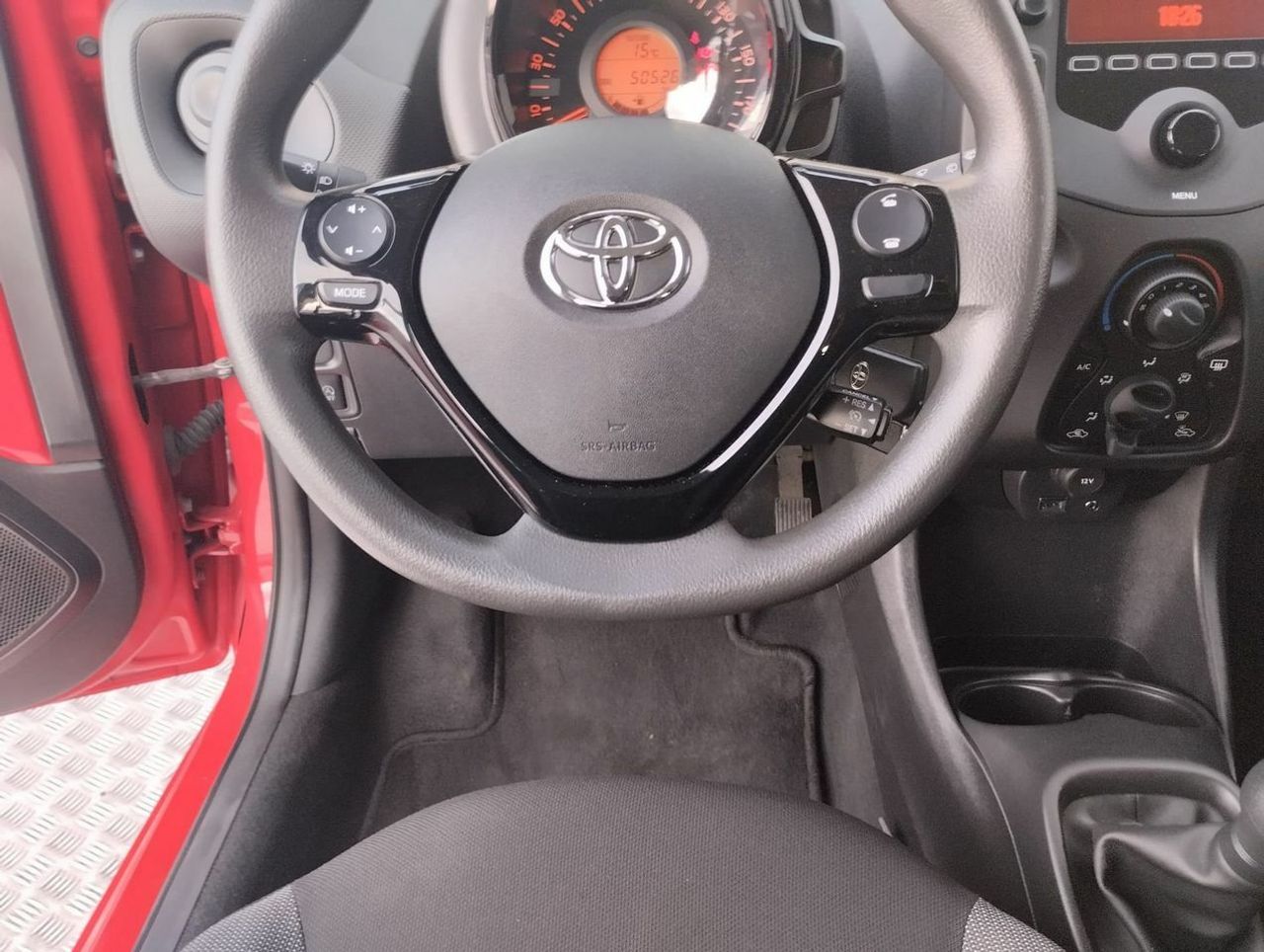 Toyota Aygo 1.0 70 xplay - Foto 9