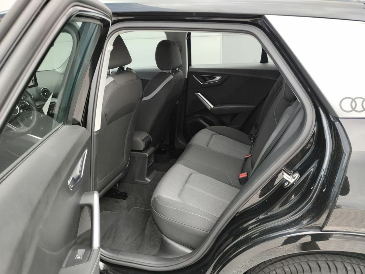 Audi Q2 1.6 TDI 116cv Sport edition - Foto 14